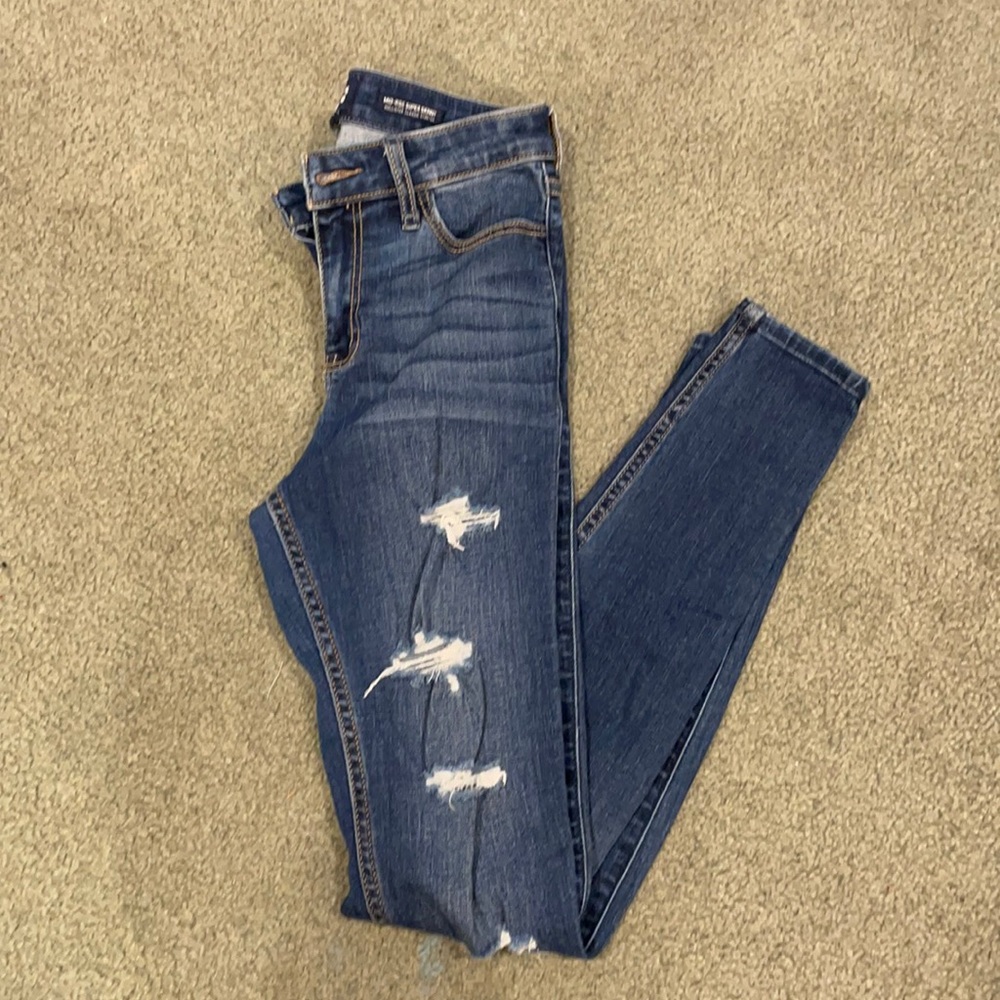 Hollister Mid-Rise Super Skinny Jeans